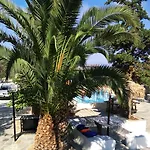 Naxos Summerland 3*