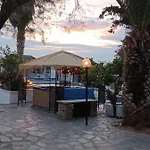 公寓式酒店 Naxos Summerland 3*
