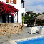 Naxos Summerland Apart Otel Kastrákion