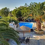 Apart Otel Naxos Summerland
