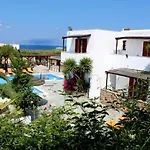 Naxos Summerland 3*