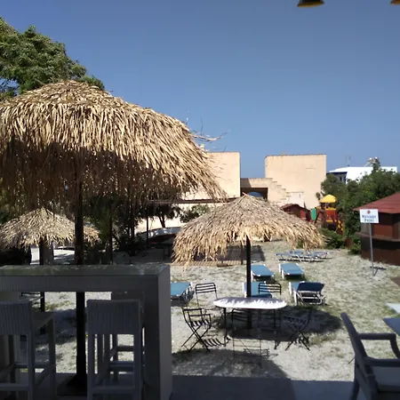公寓式酒店 Naxos Summerland