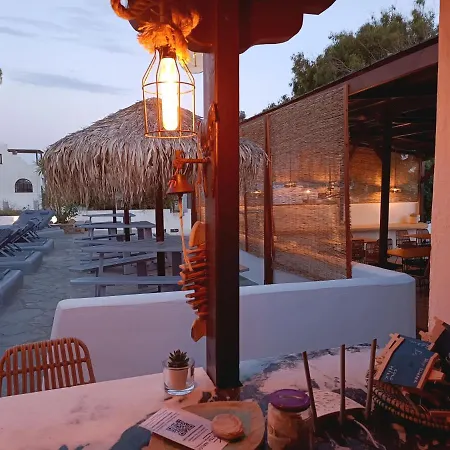 Naxos Summerland