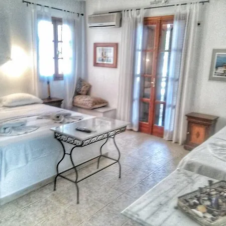 Naxos Summerland アパートホテル Kastrákion