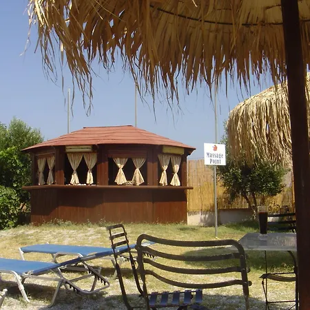 Naxos Summerland 公寓式酒店 Kastrákion