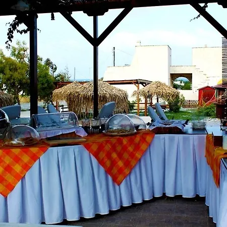 公寓式酒店 Naxos Summerland 3*
