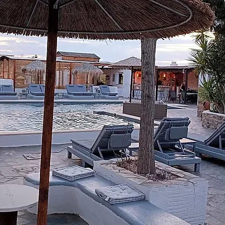 Naxos Summerland 3*