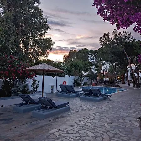 Naxos Summerland Kastrákion