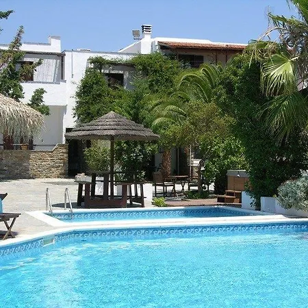 Naxos Summerland Aparthotel 3*