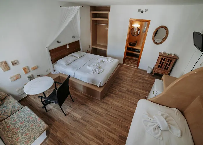 Naxos Summerland Aparthotel 3*